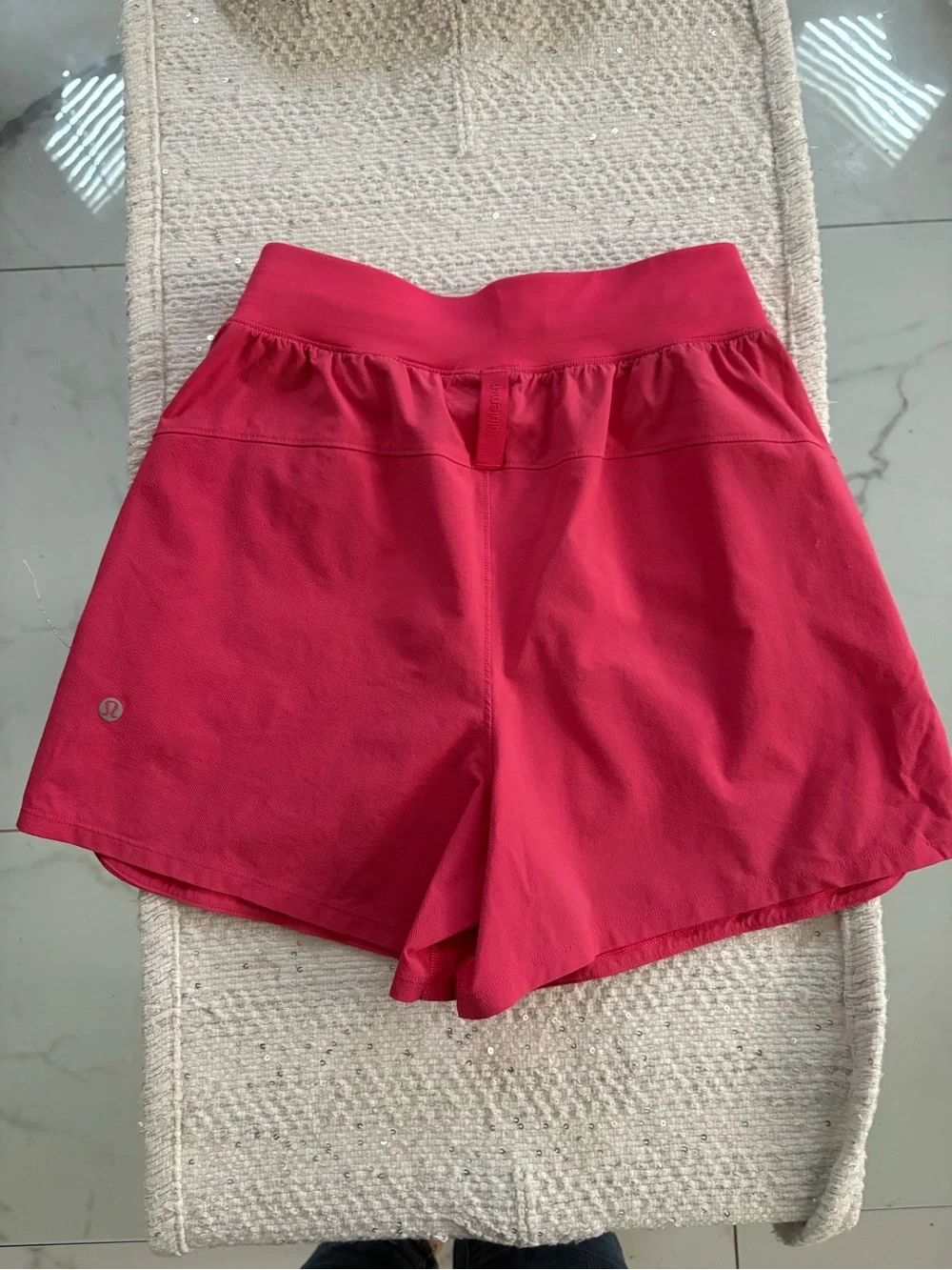 lululemon athletica lightweight athletic